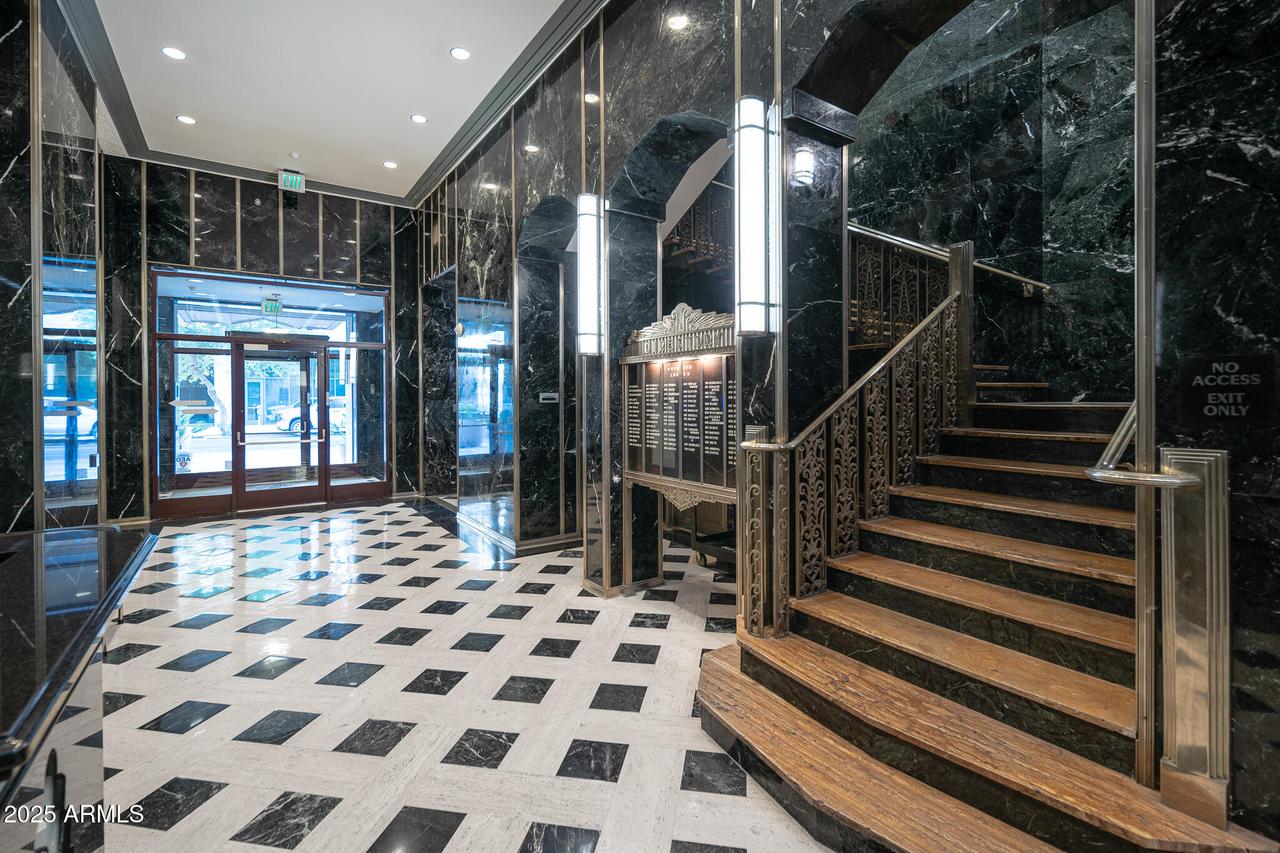 114 W Adams St. #402, Phoenix, AZ 85003