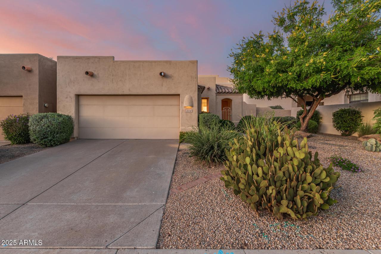 8338 E Joshua Tree Ln., Scottsdale, AZ 85250