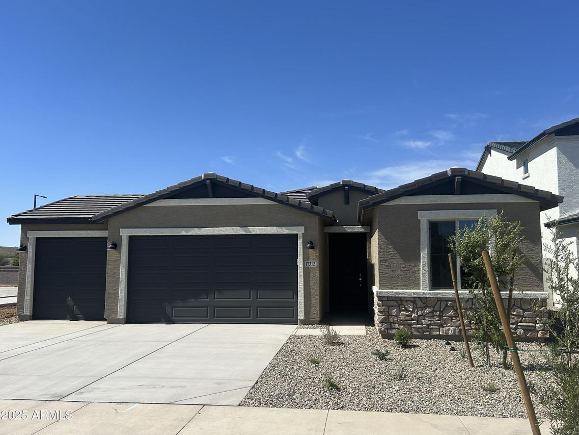 17312 W Dahlia Dr., Surprise, AZ 85388
