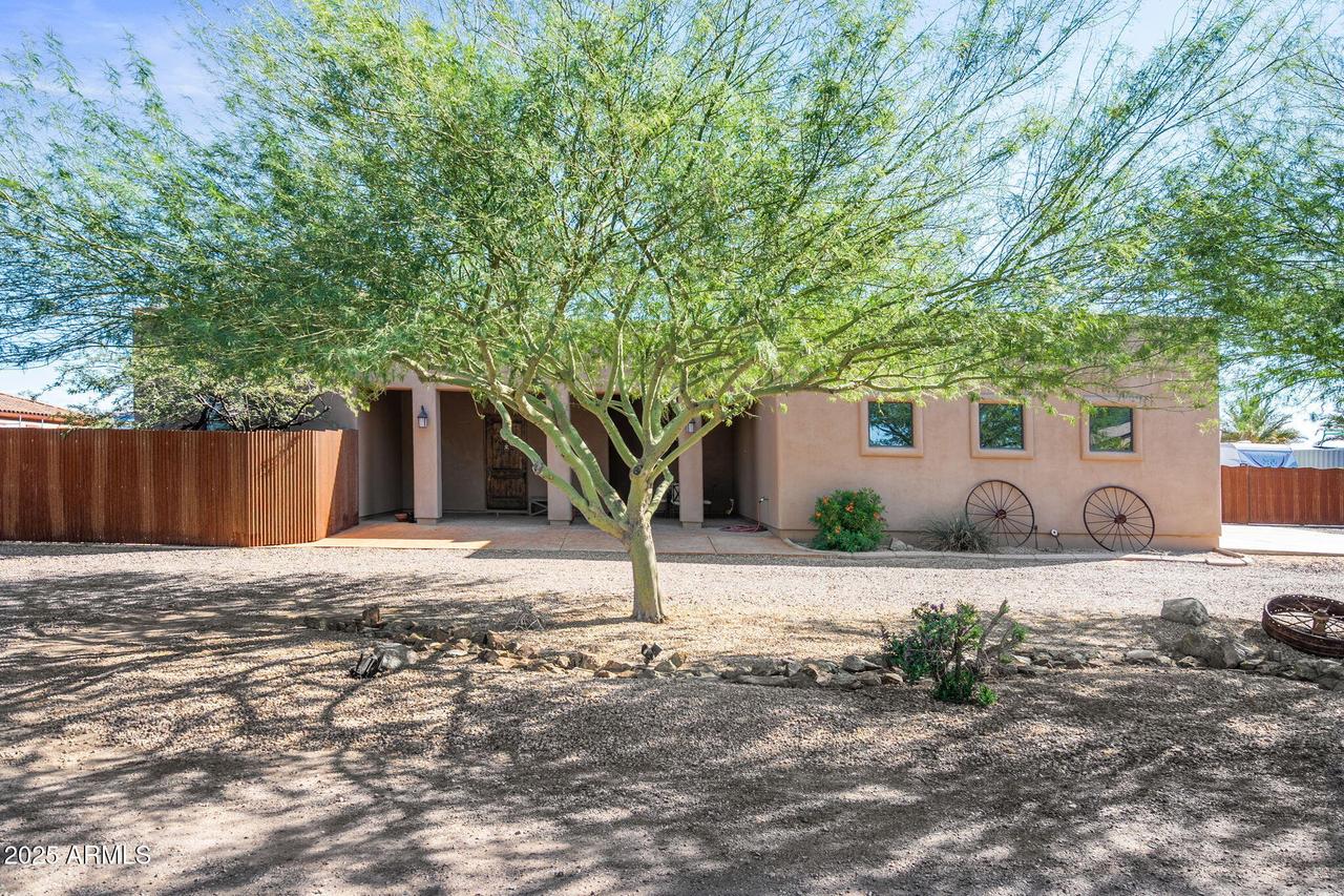 38825 N 29th Ave., Phoenix, AZ 85086