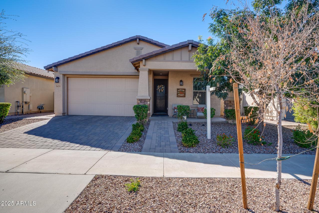 5624 S Colt, Mesa, AZ 85212