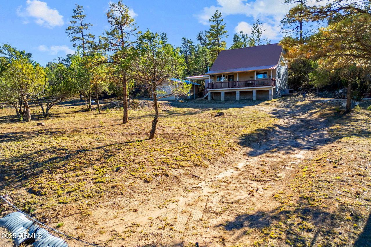 3684 Diamondback Dr., Overgaard, AZ 85933