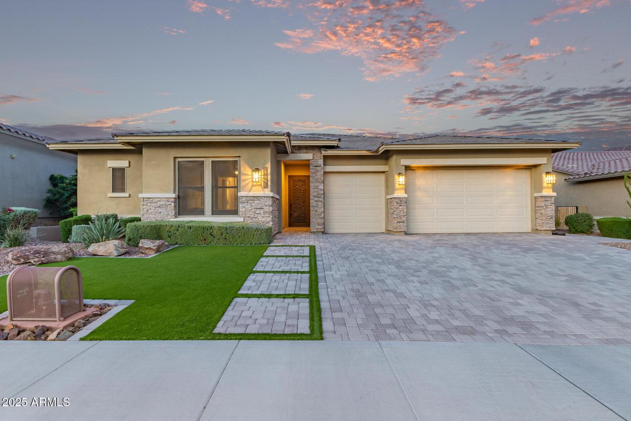 13196 W Woodstock Rd., Peoria, AZ 85383