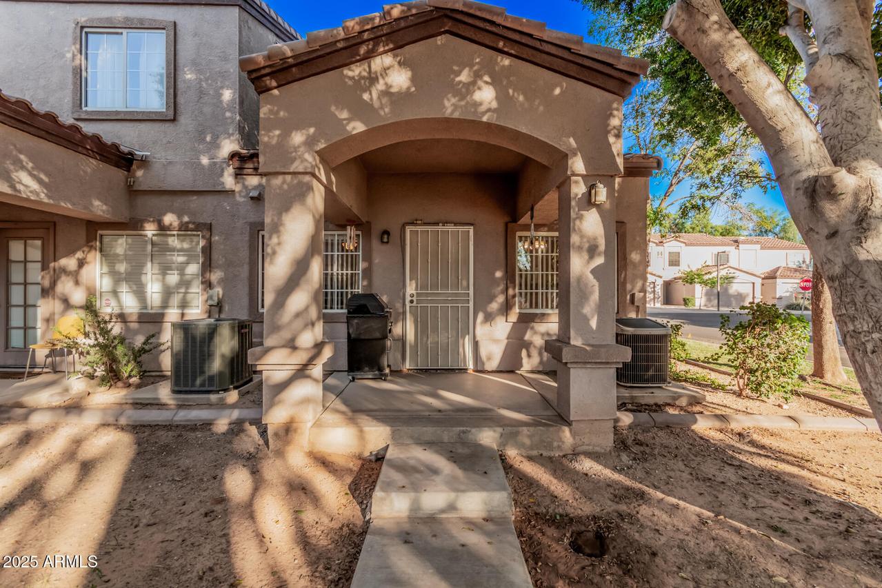 125 S 56th St. #115, Mesa, AZ 85206