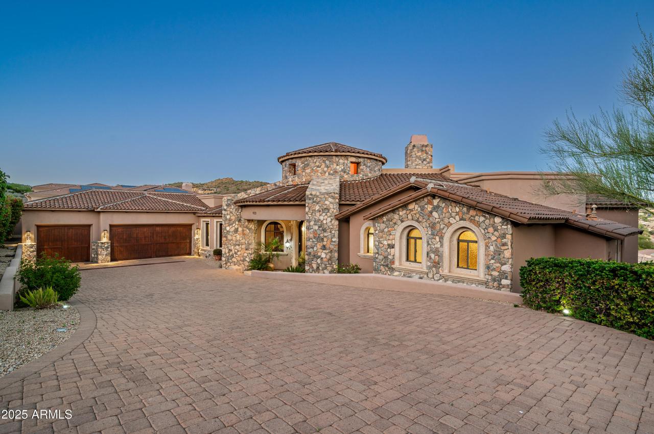 9125 N Flying Butte, Fountain Hills, AZ 85268