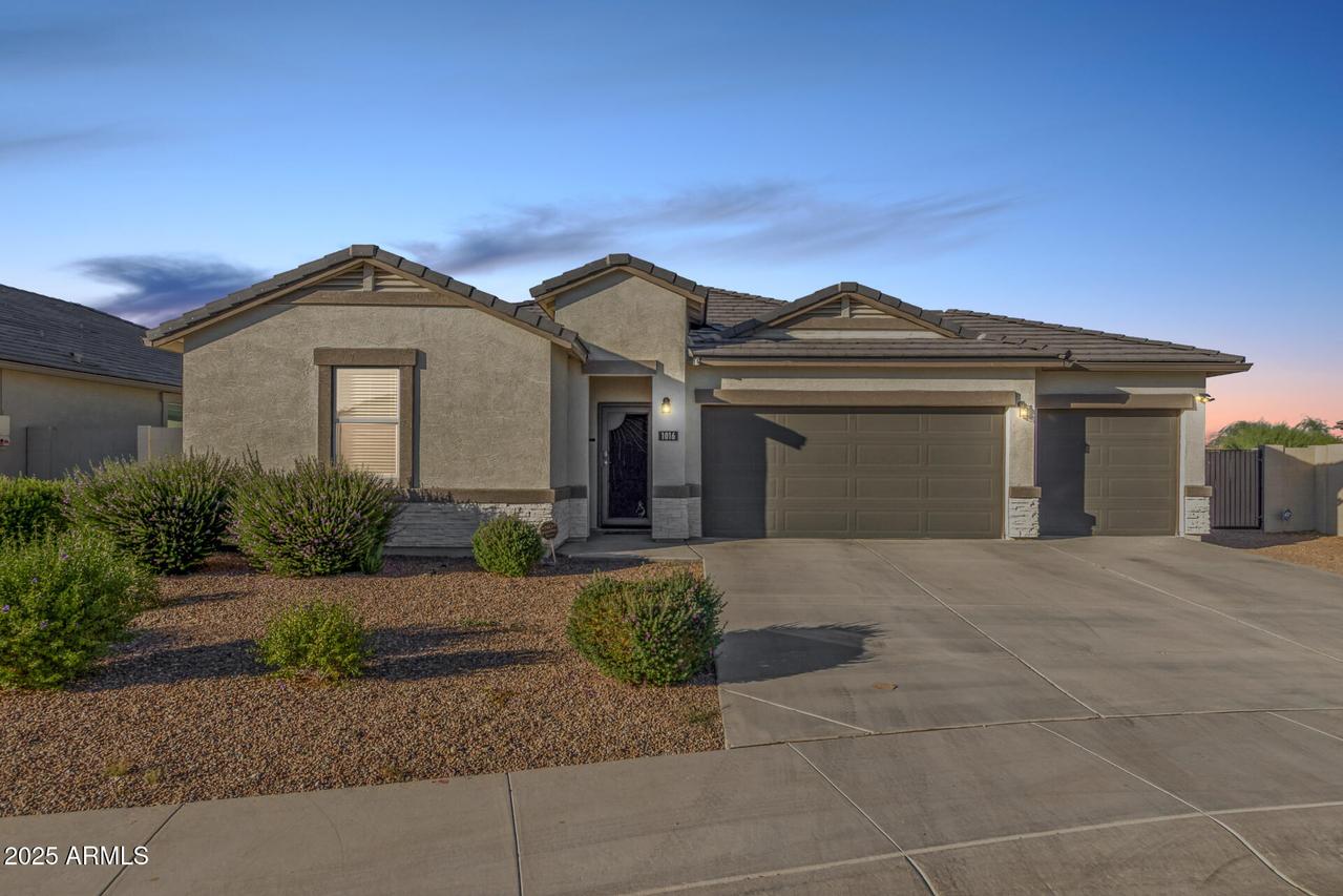 1016 W Beacon Dr., Casa Grande, AZ 85122