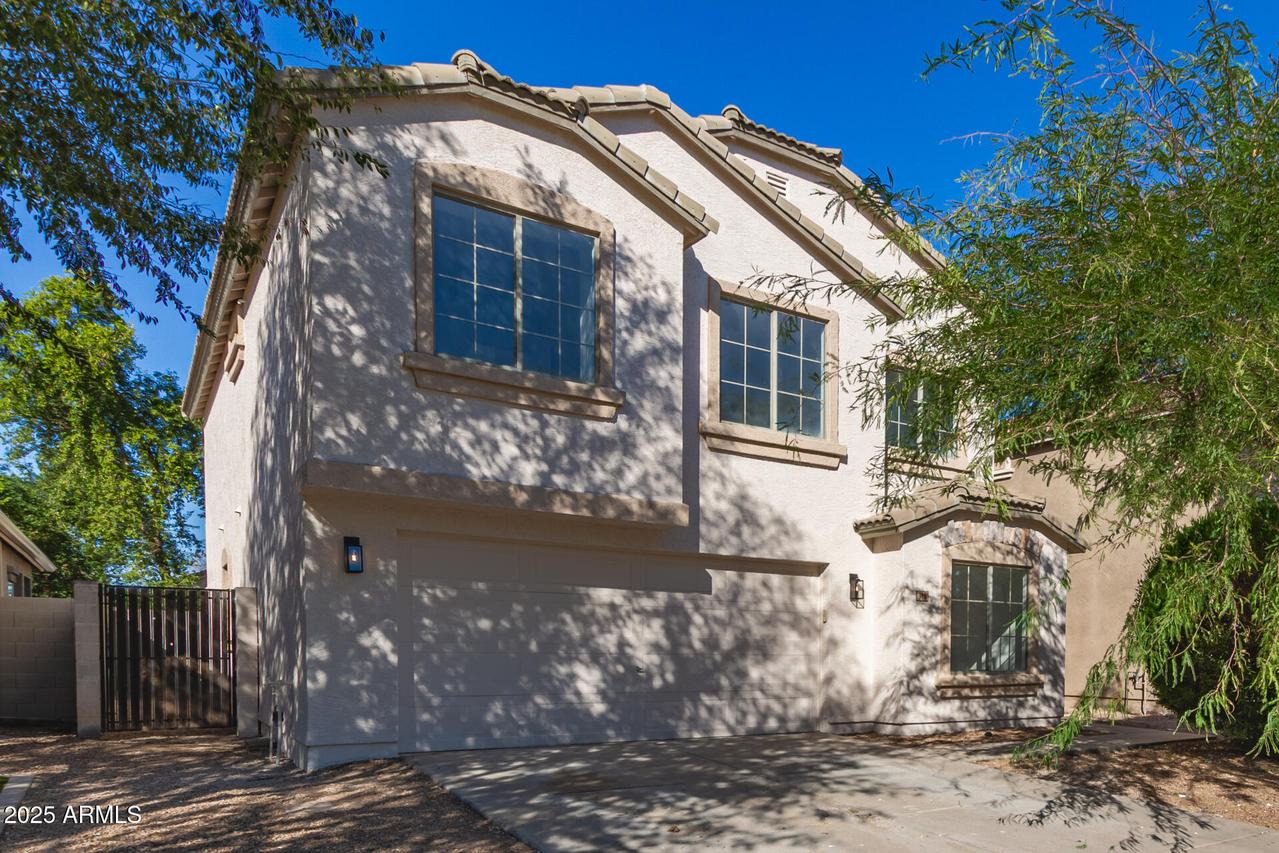 340 E Bradstock Way, San Tan Valley, AZ 85140