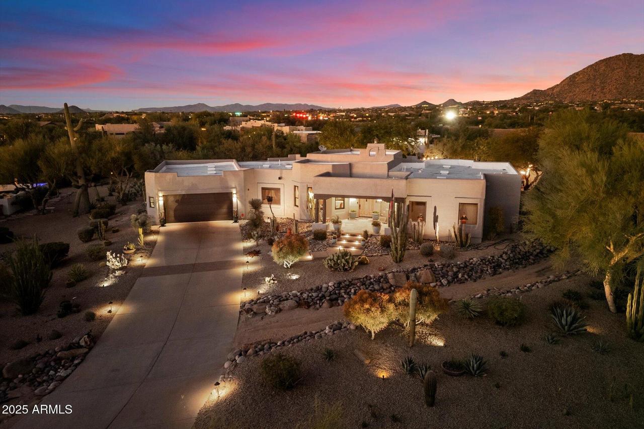 8626 E Santa Catalina Dr., Scottsdale, AZ 85255