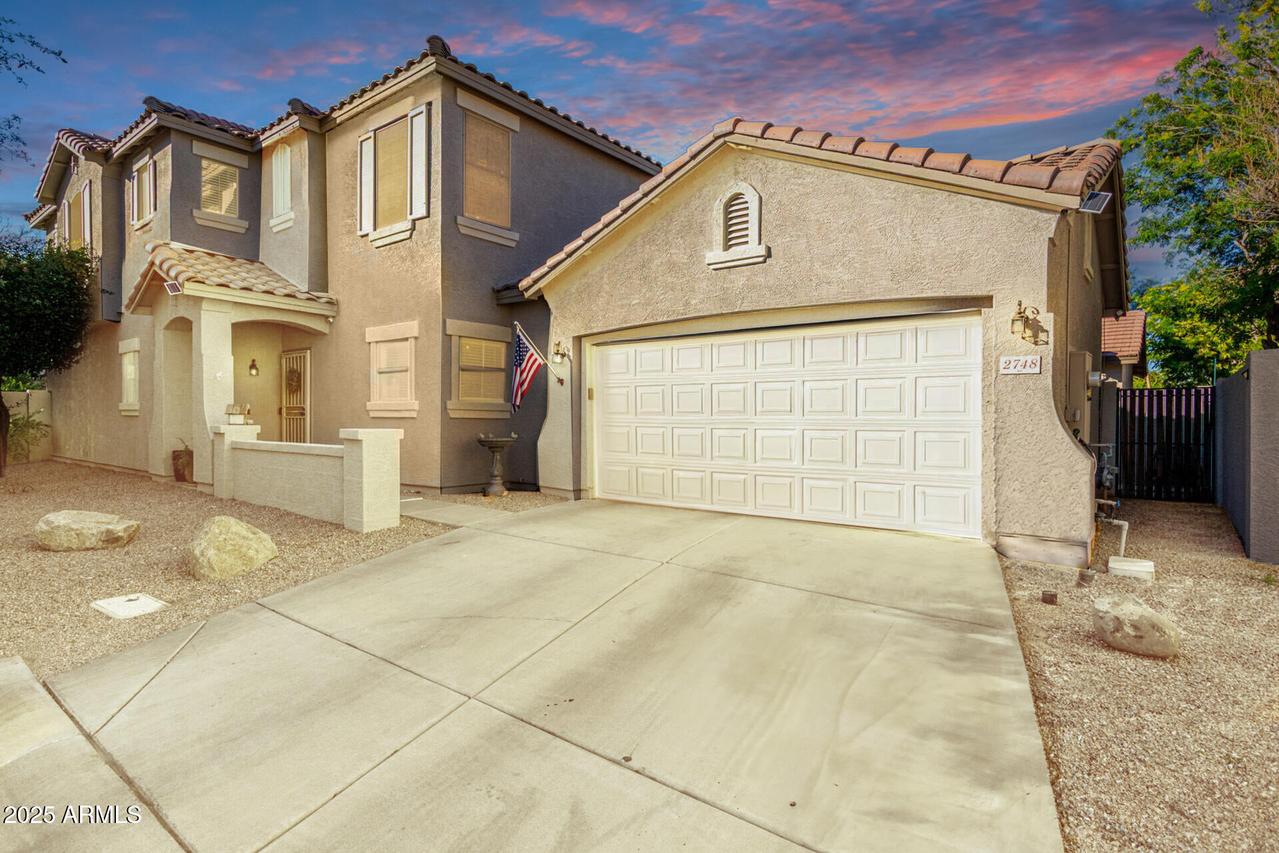 2748 S Sailors Way, Gilbert, AZ 85295