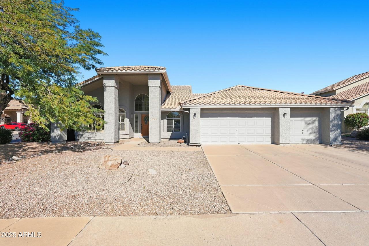 6708 E Venue St., Mesa, AZ 85215