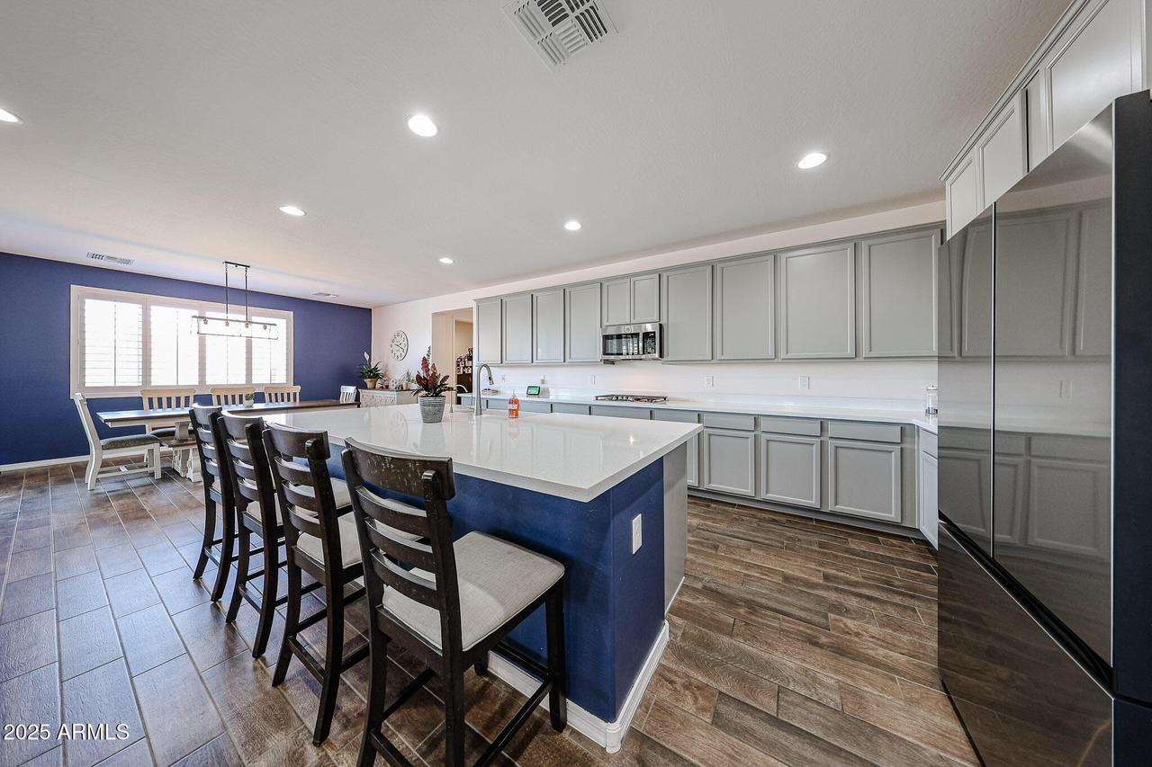 25051 N 140th Dr., Surprise, AZ 85387