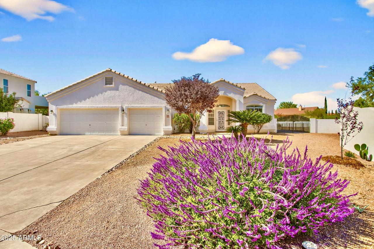 2044 Skyline Ct., Sierra Vista, AZ 85635