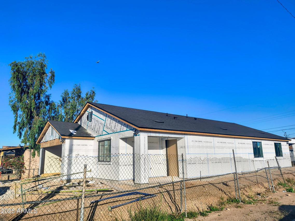 2002 W Maricopa St., Phoenix, AZ 85009