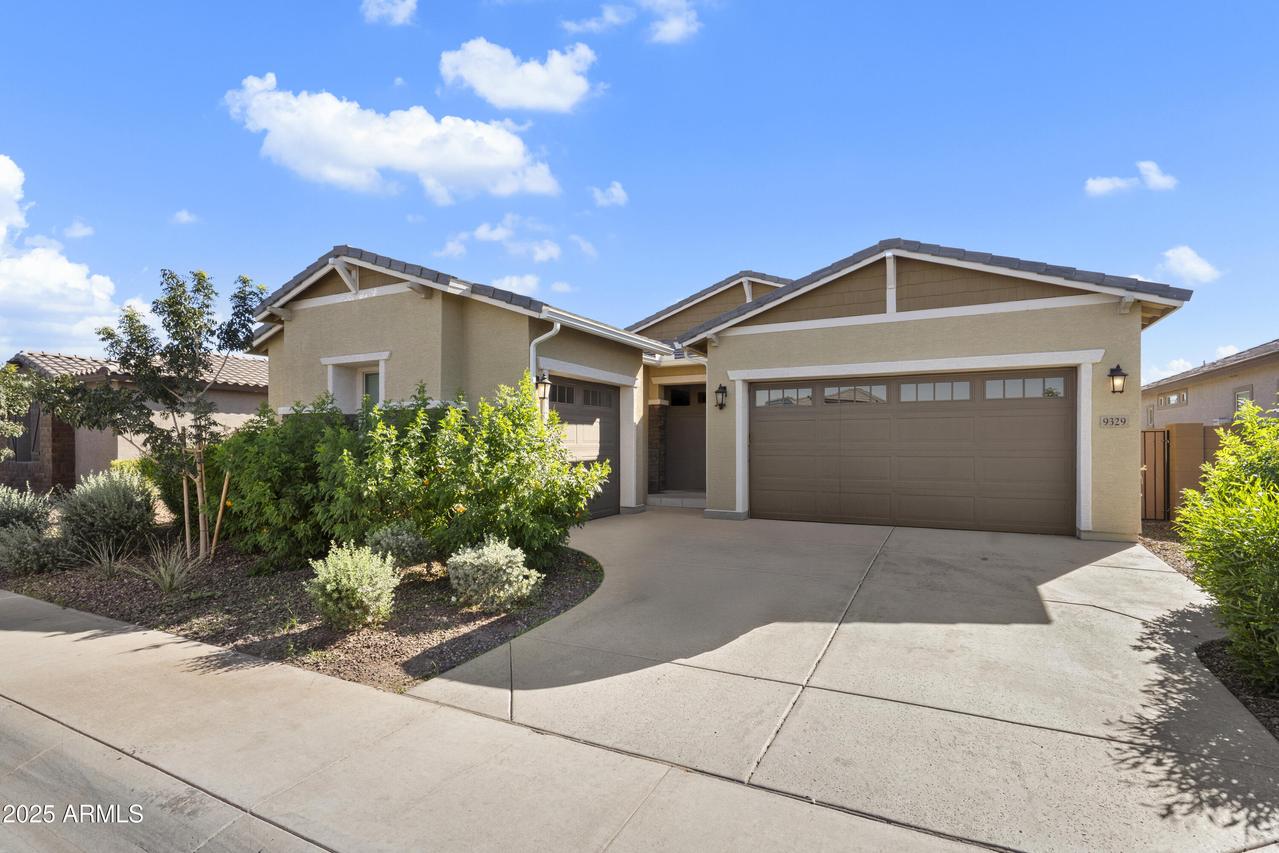 9329 W Sells Dr., Phoenix, AZ 85037