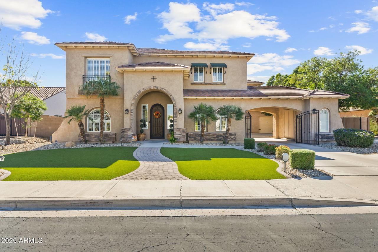 7281 W Mariposa Grande Ln., Peoria, AZ 85383