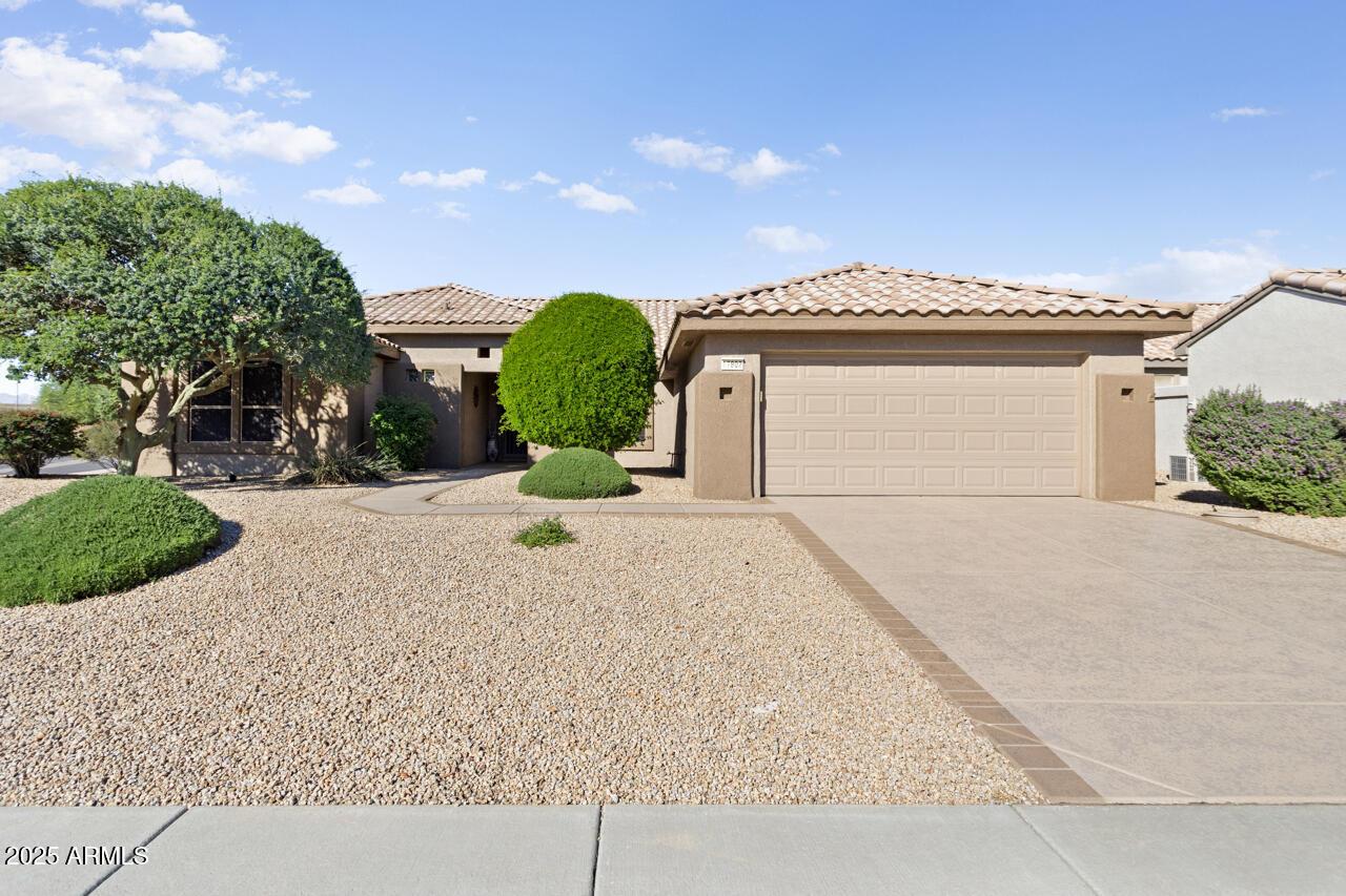 17802 N Bridle Ln., Surprise, AZ 85374
