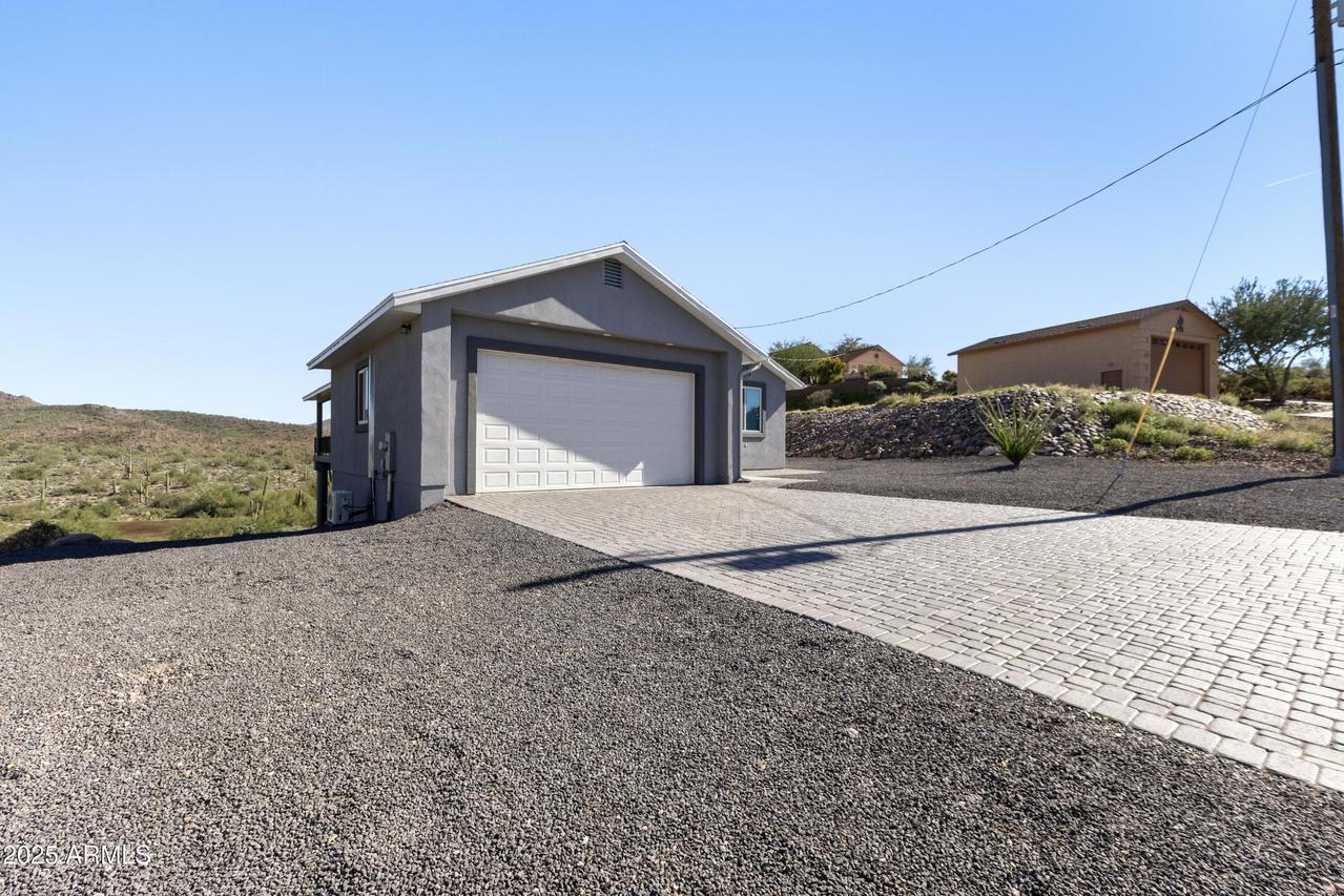 1127 N Sherwood Way, Queen Valley, AZ 85118