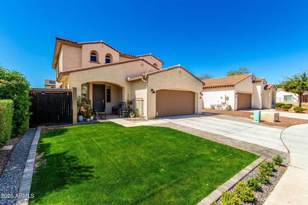 10043 W Foothill Dr., Peoria, AZ 85383