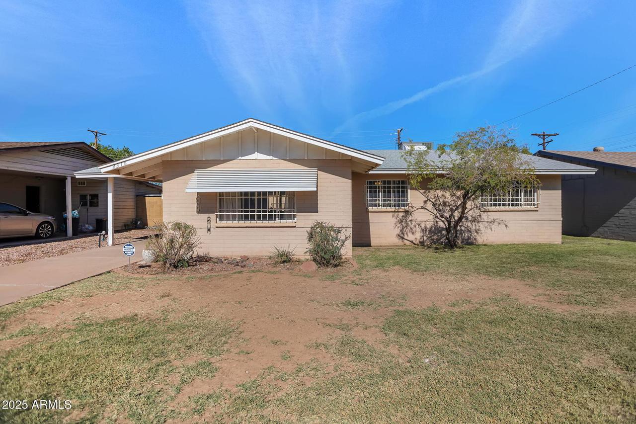 2316 W Tuckey Ln., Phoenix, AZ 85015