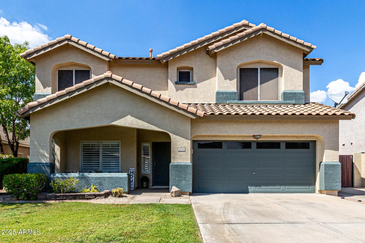 7732 W Louise Dr., Peoria, AZ 85383
