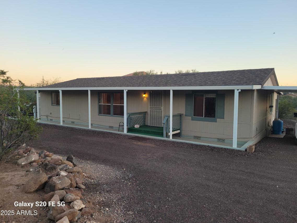 44410 N 14th St., New River, AZ 85087