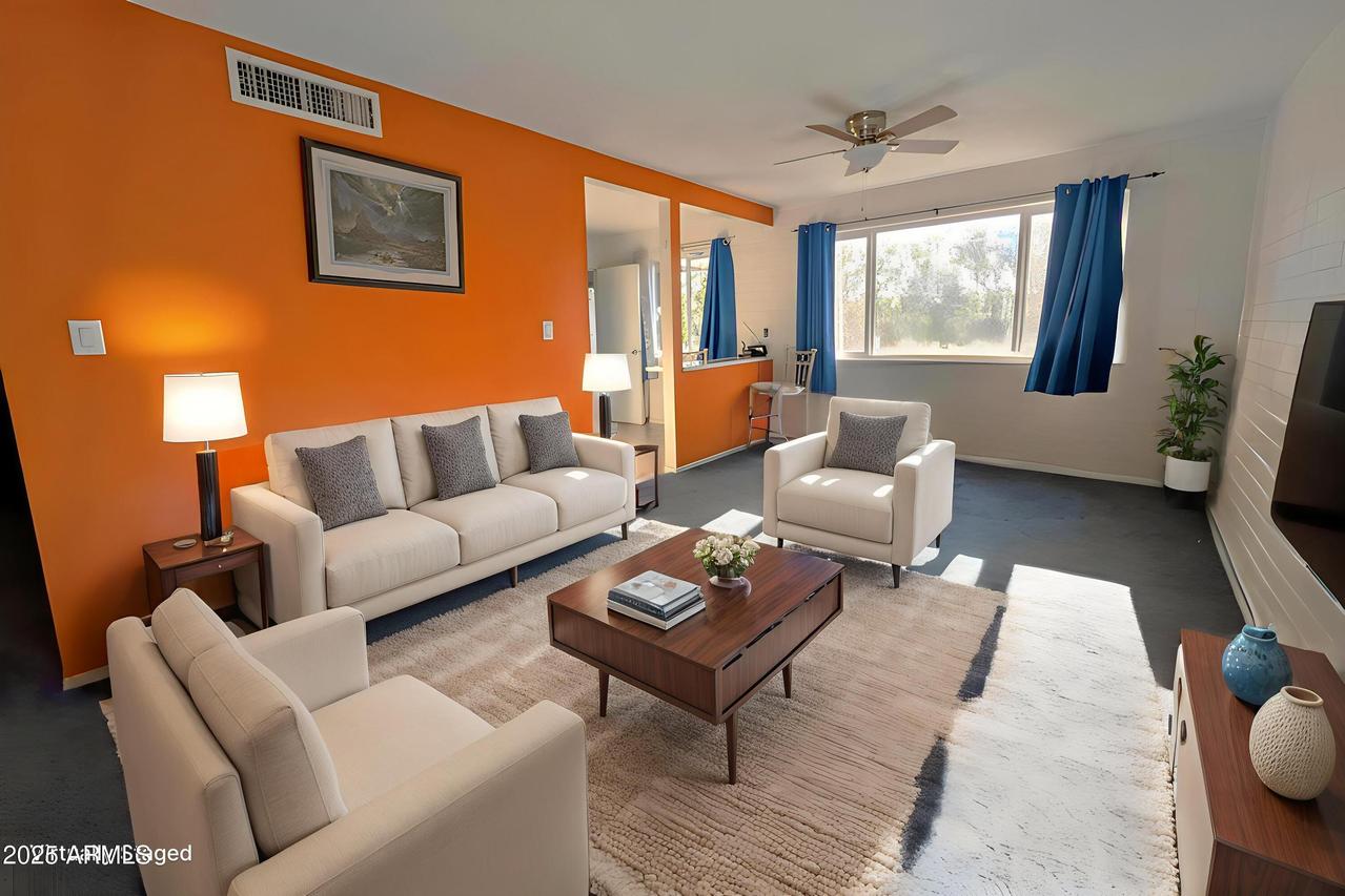 2610 W Berridge Ln. #121, Phoenix, AZ 85017