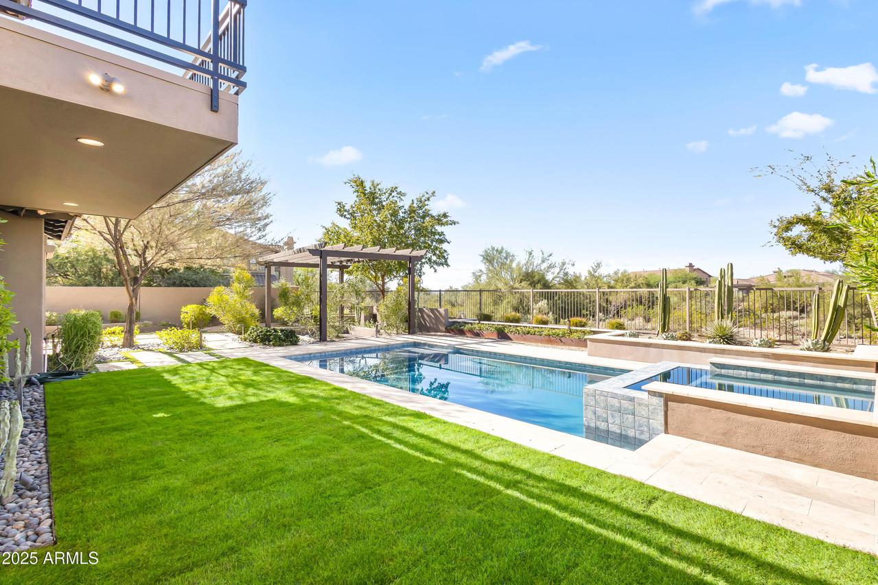 17594 N 98th Way, Scottsdale, AZ 85255