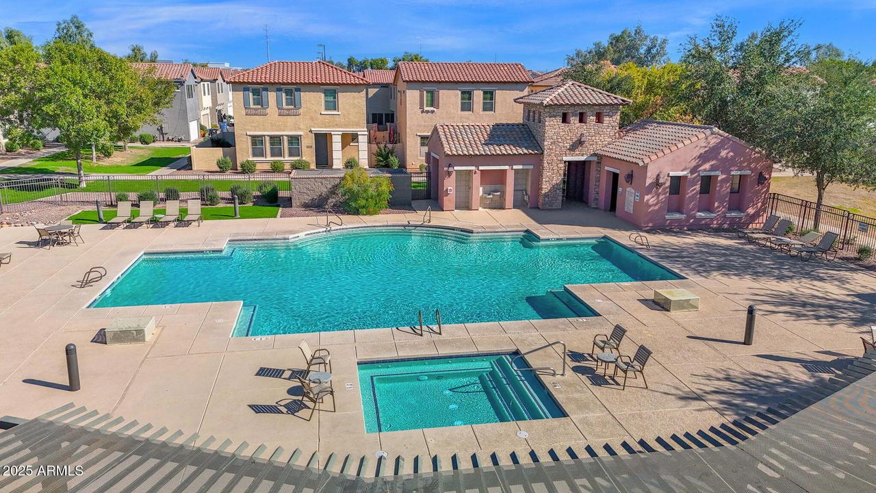 4761 E Portola Valley Dr. #102, Gilbert, AZ 85297