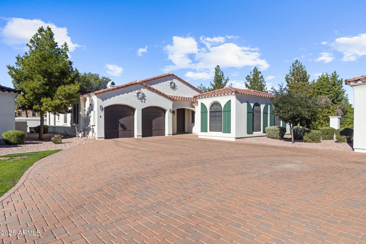 1777 W Ocotillo Rd. #4, Chandler, AZ 85248