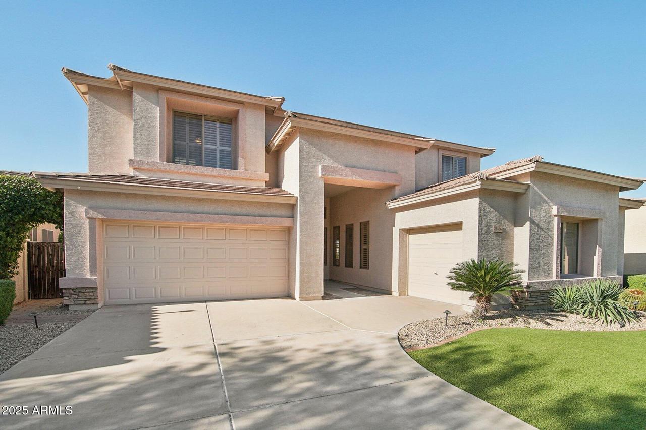 25426 N Hackberry Dr., Phoenix, AZ 85083