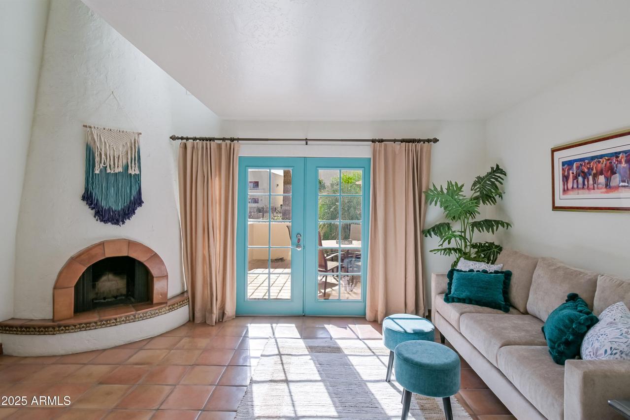 6150 N Scottsdale Rd. #1, Paradise Valley, AZ 85253