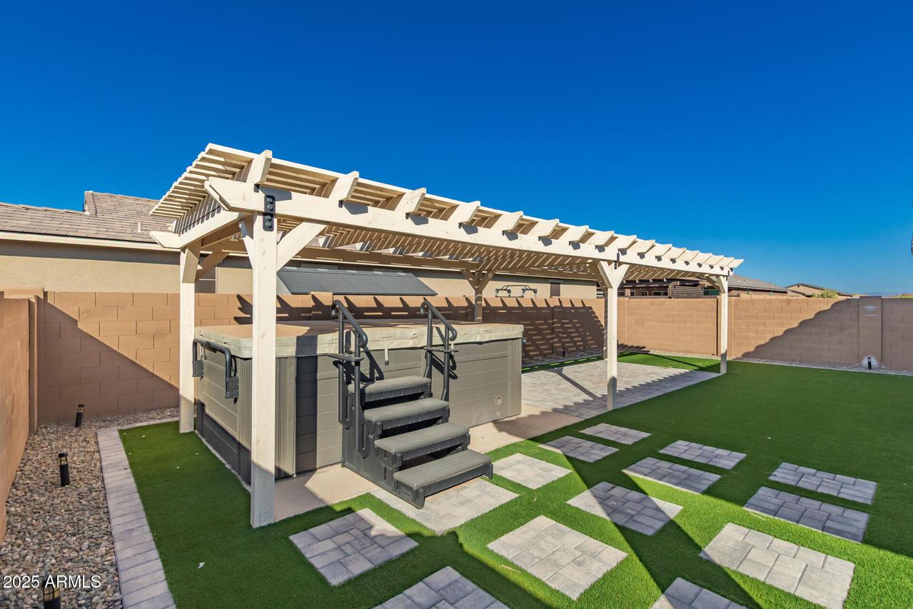 3266 E Wild Dr., San Tan Valley, AZ 85143