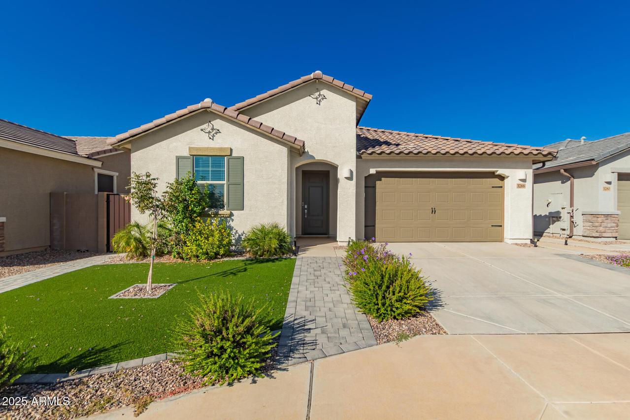 3266 E Wild Dr., San Tan Valley, AZ 85143