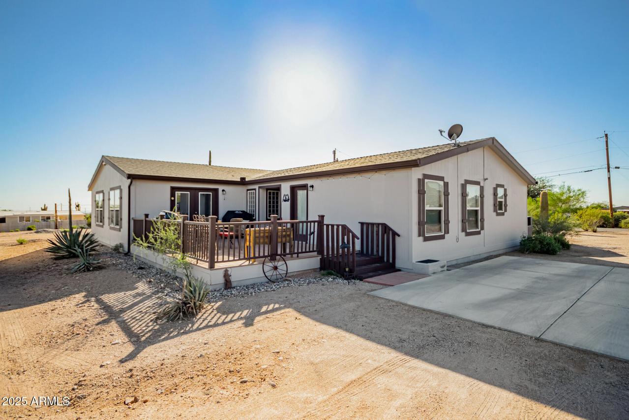 4753 N Saguaro Dr., Apache Junction, AZ 85120