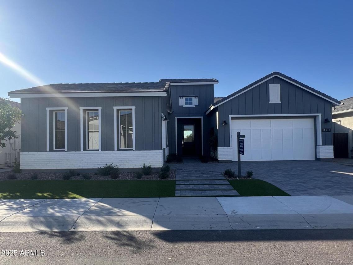 17443 W Carlisle Dr., Surprise, AZ 85388