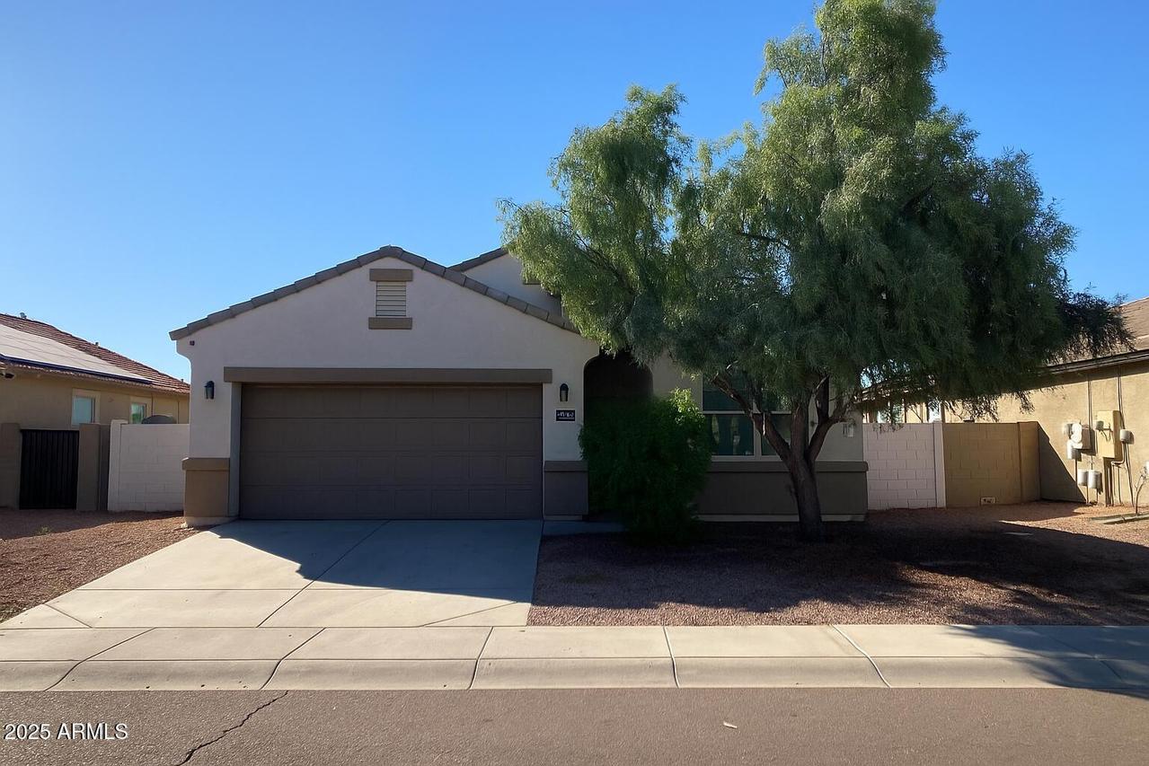 25255 W Burgess Ln., Buckeye, AZ 85326