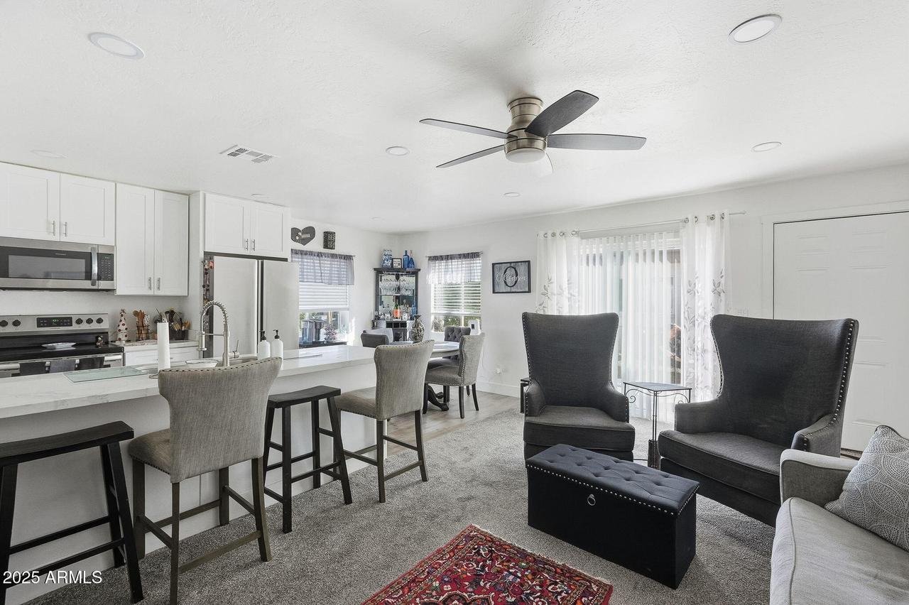 1916 W Morningside Dr. #66, Phoenix, AZ 85023