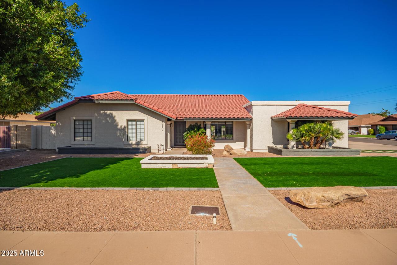 1342 E Kramer Cir., Mesa, AZ 85203