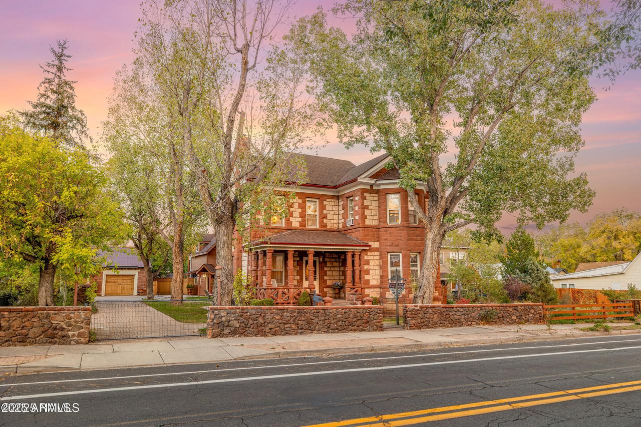 614 W Santa Fe Ave., Flagstaff, AZ 86001