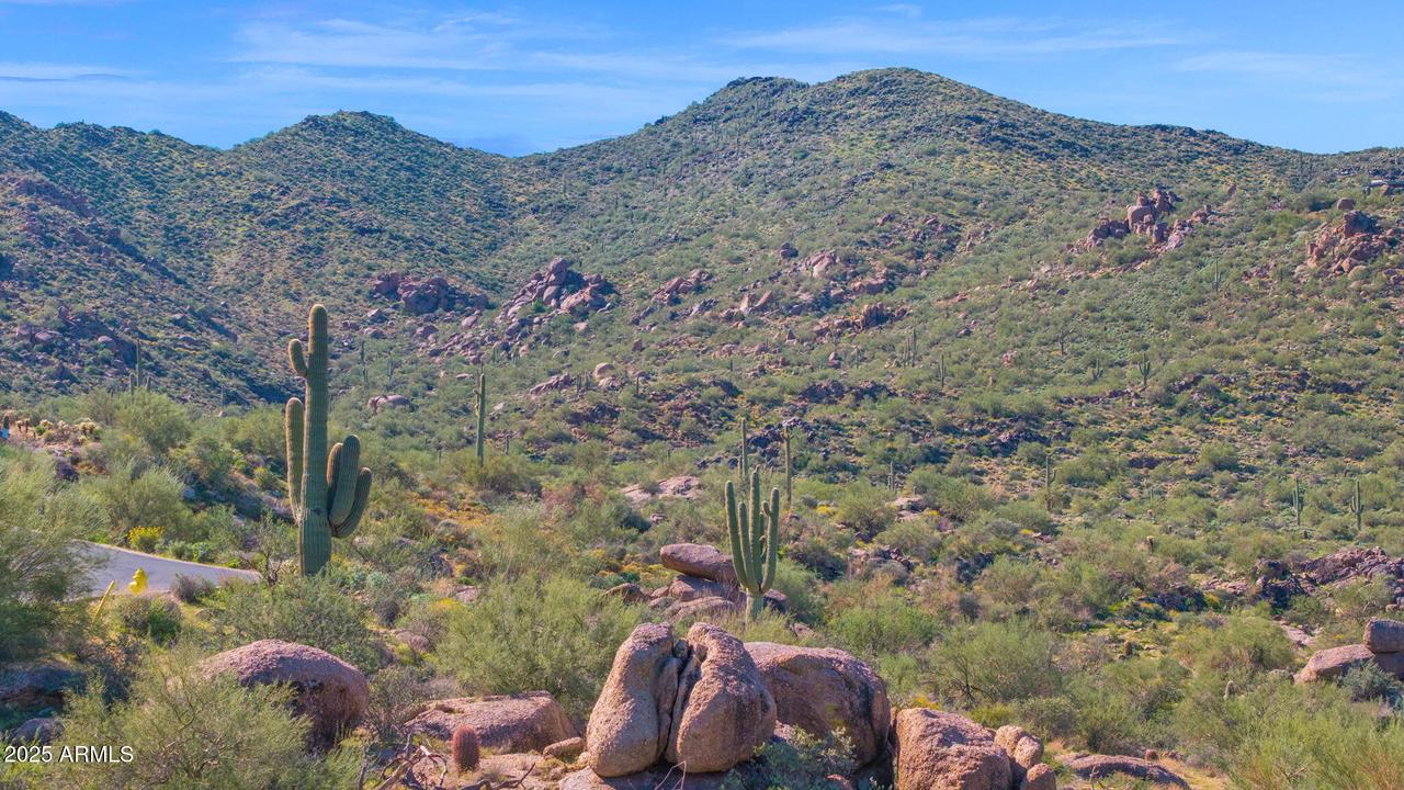 37292 N Nighthawk Way #2, Carefree, AZ 85377