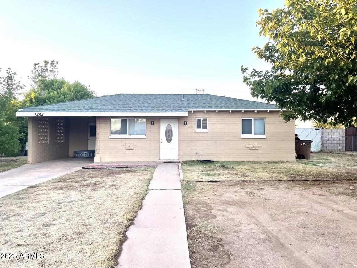2454 E 14th St., Douglas, AZ 85607