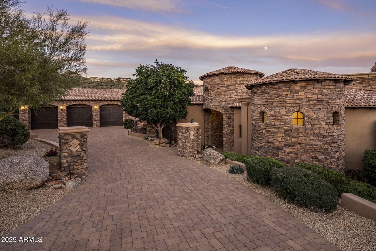 10537 N Crestview Dr., Fountain Hills, AZ 85268