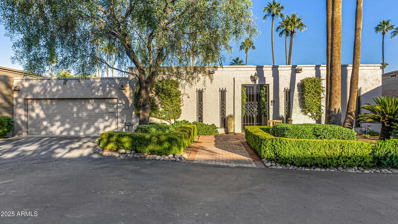 5642 N Scottsdale Rd., Paradise Valley, AZ 85253