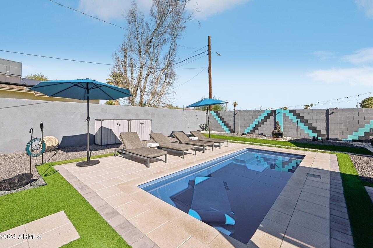 2101 N 25th Pl., Phoenix, AZ 85008