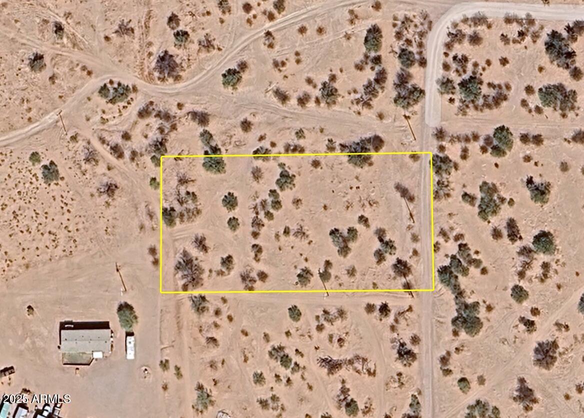 N 403rd Ave. #17, Tonopah, AZ 85354
