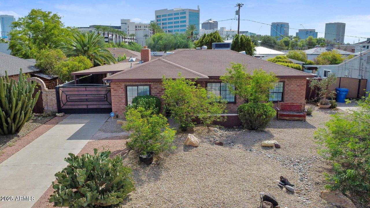 2931 N 8th Ave., Phoenix, AZ 85013