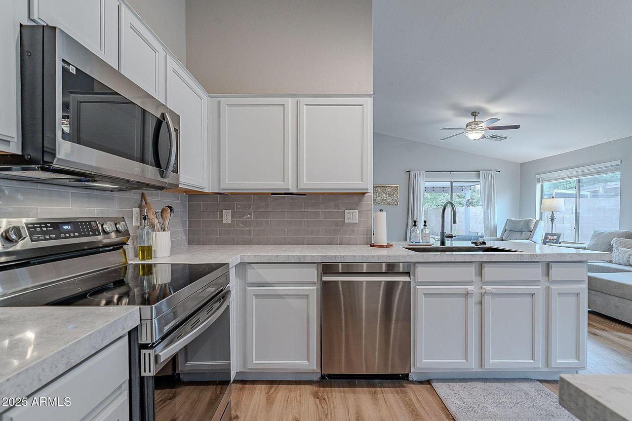 2574 W Sawtooth Way, Queen Creek, AZ 85144