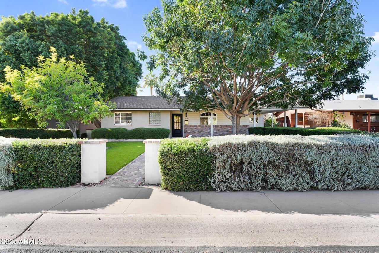 3420 N 45th St., Phoenix, AZ 85018