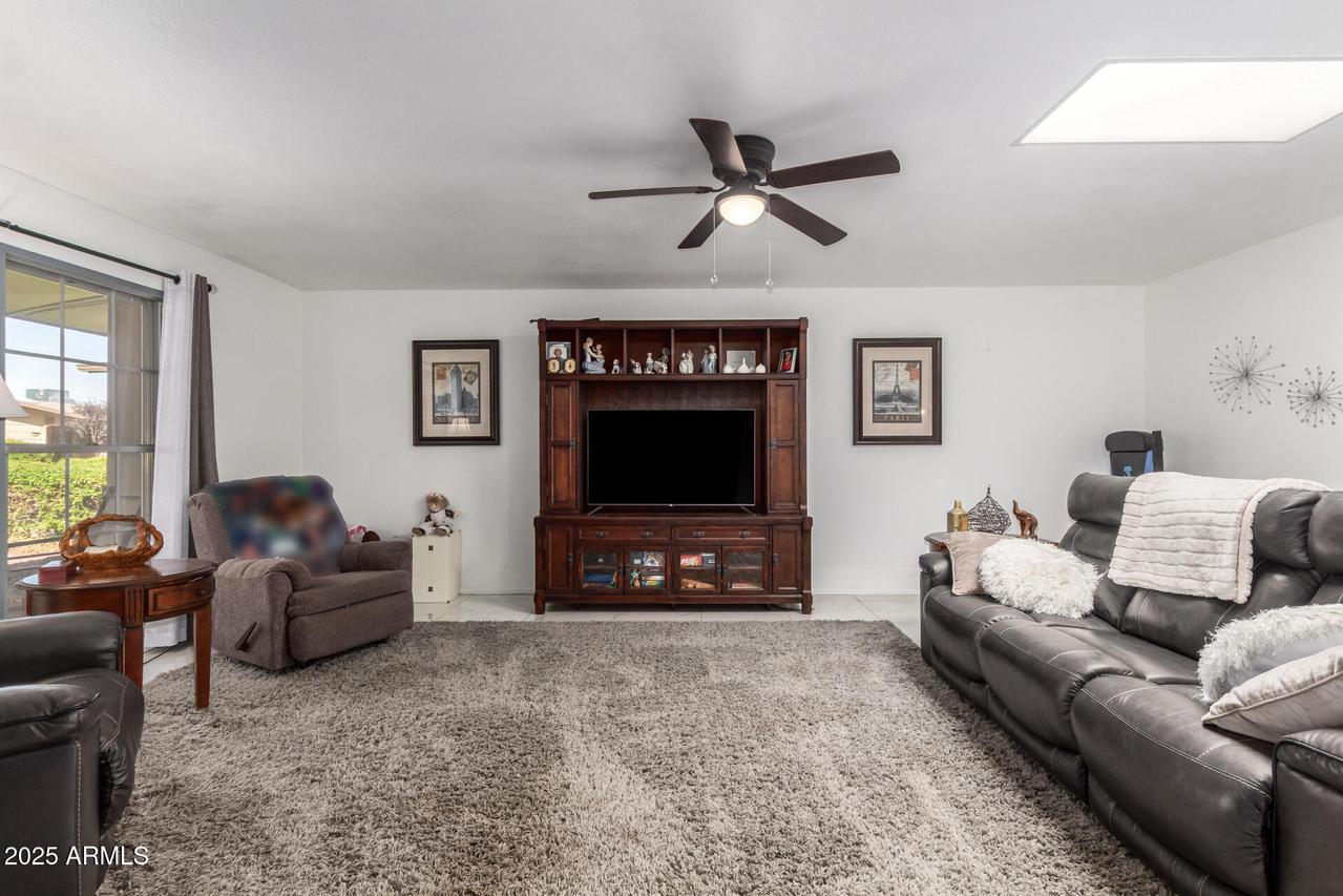 17611 N 102nd Dr., Sun City, AZ 85373