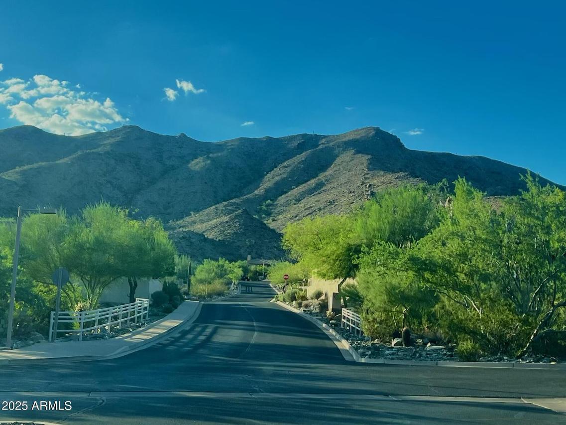 14216 S 5th St., Phoenix, AZ 85048